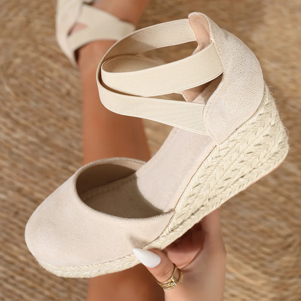 Cover Toe Women's Espadrille W - огляд і ціна Espadrille Wedge Shoes
