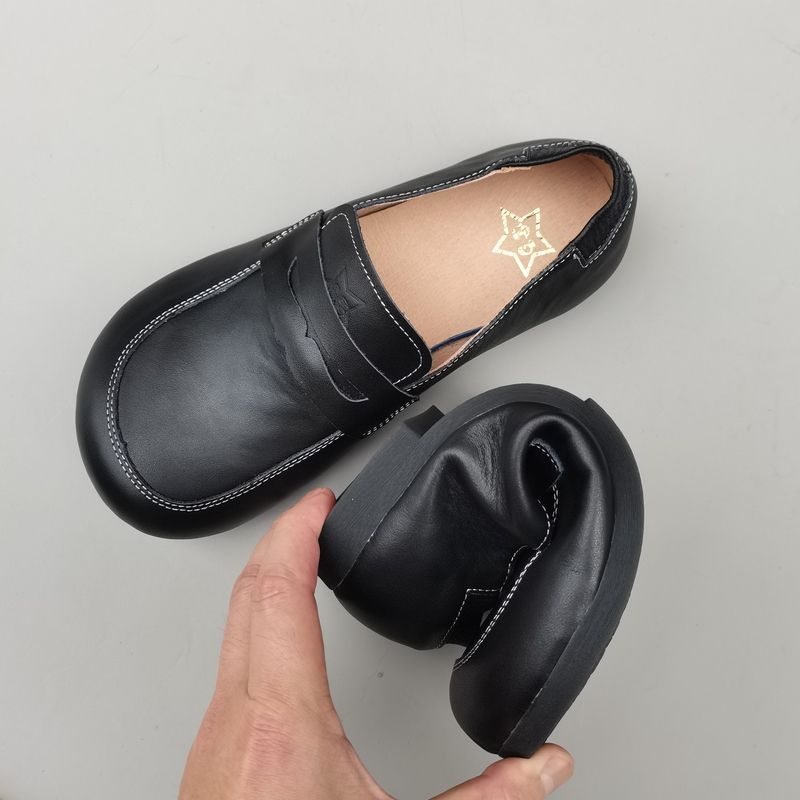 Natural Leather Wide Women's S - огляд і ціна Women Shoes For Big Feet