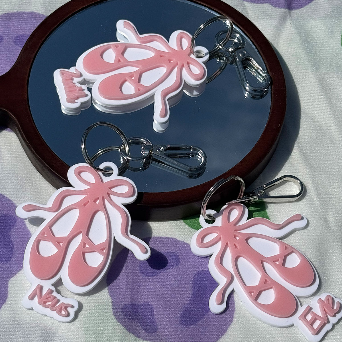 Custom Name Acrylic Keychain P - огляд і ціна Women Shoes Name